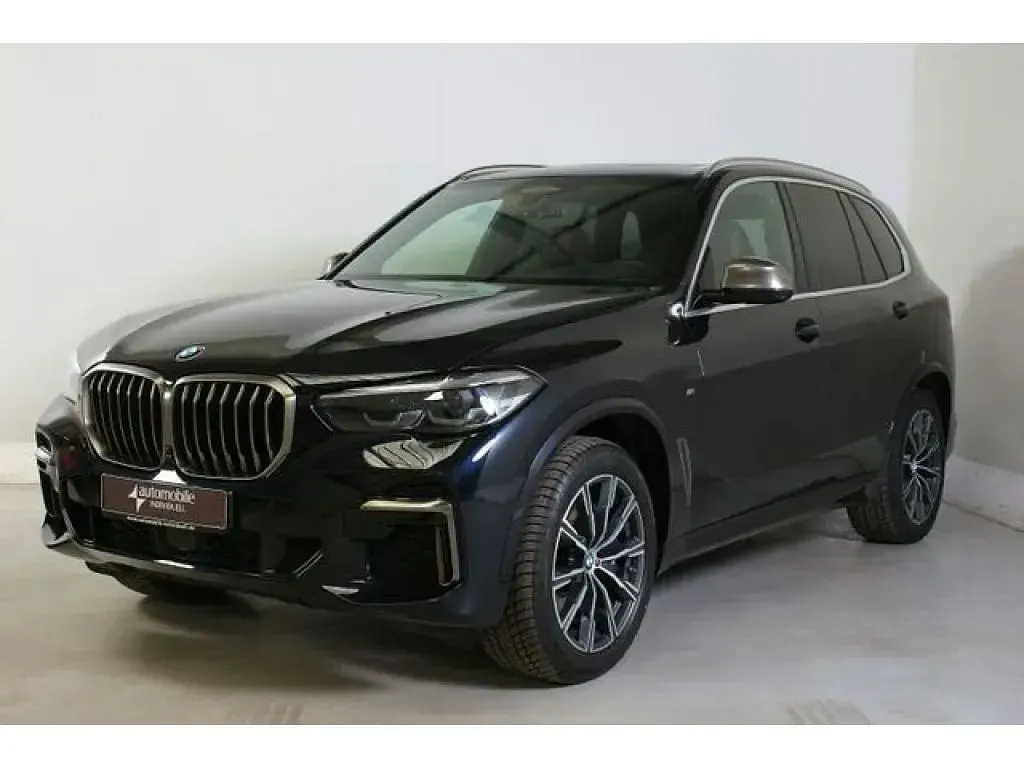 Gebraucht BMW X5 Sport Line 530 PS (389 kW) 2023 Carbonschwarz (metallic) SUV