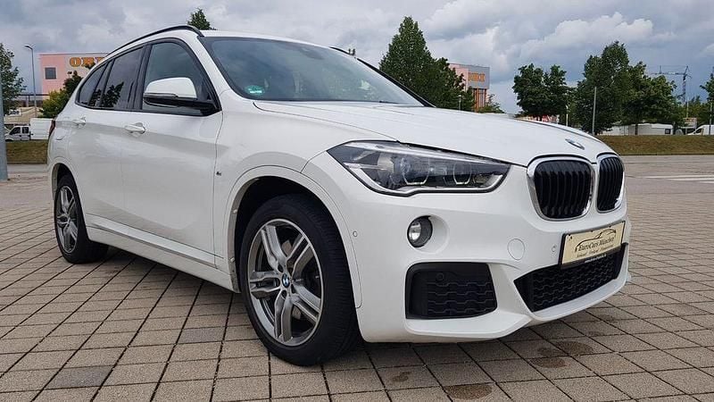 Weiß Gebraucht 2016 BMW X1 M Sport SUV | 17.990 € (Fairer Preis) - Bild 1/4
