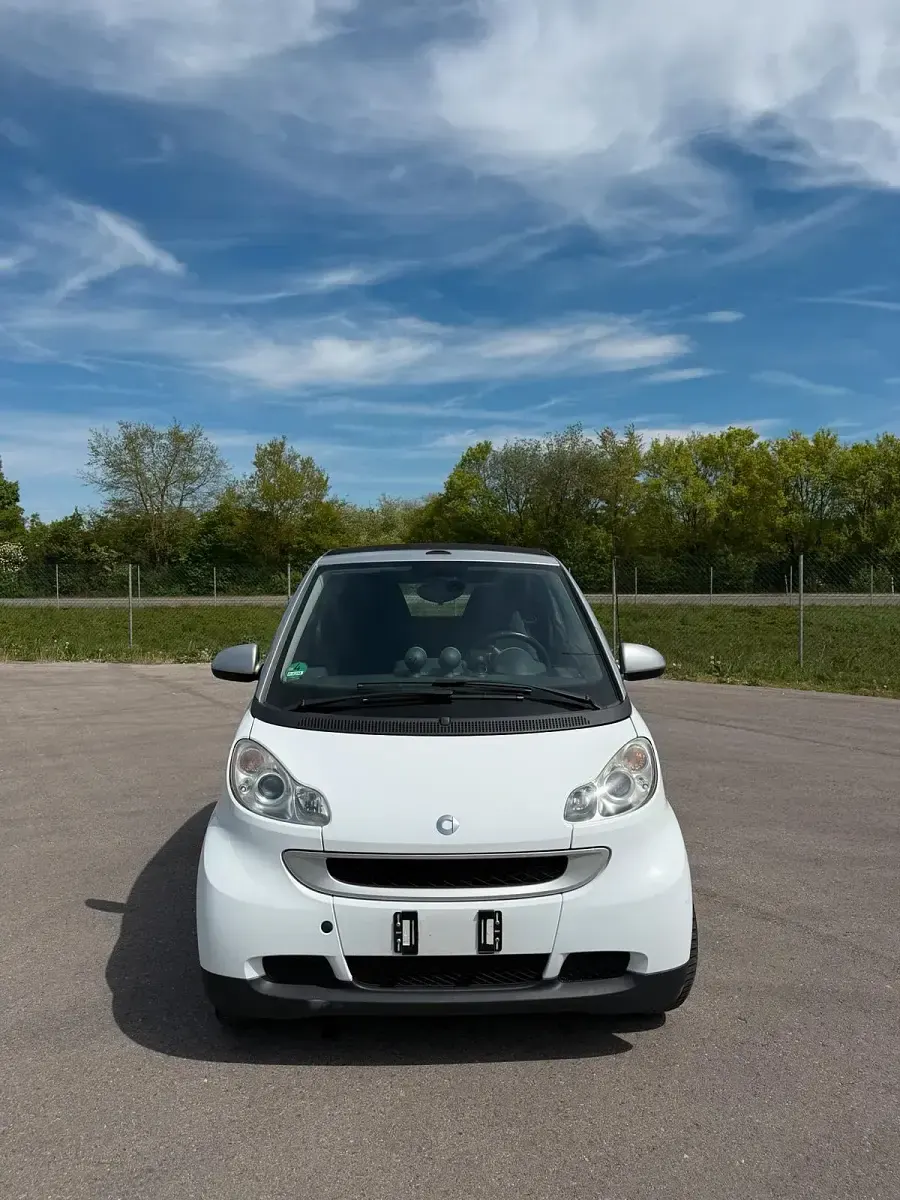 Używany Smart ForTwo Cabrio 84 KM (61 kW) 2007 Biały Kabriolet