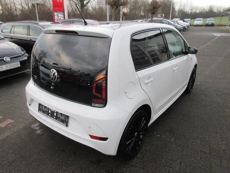 Gebraucht VW up! R-line 65 PS (47 kW) 2021 Pure white deep black perleffe Kleinwagen