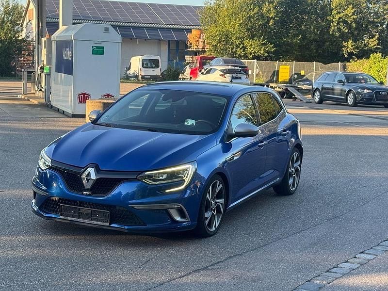 Blau Gebraucht 2016 Renault Mégane IV GT Limousine | 9.999 € (Superpreis) - Bild 1/4