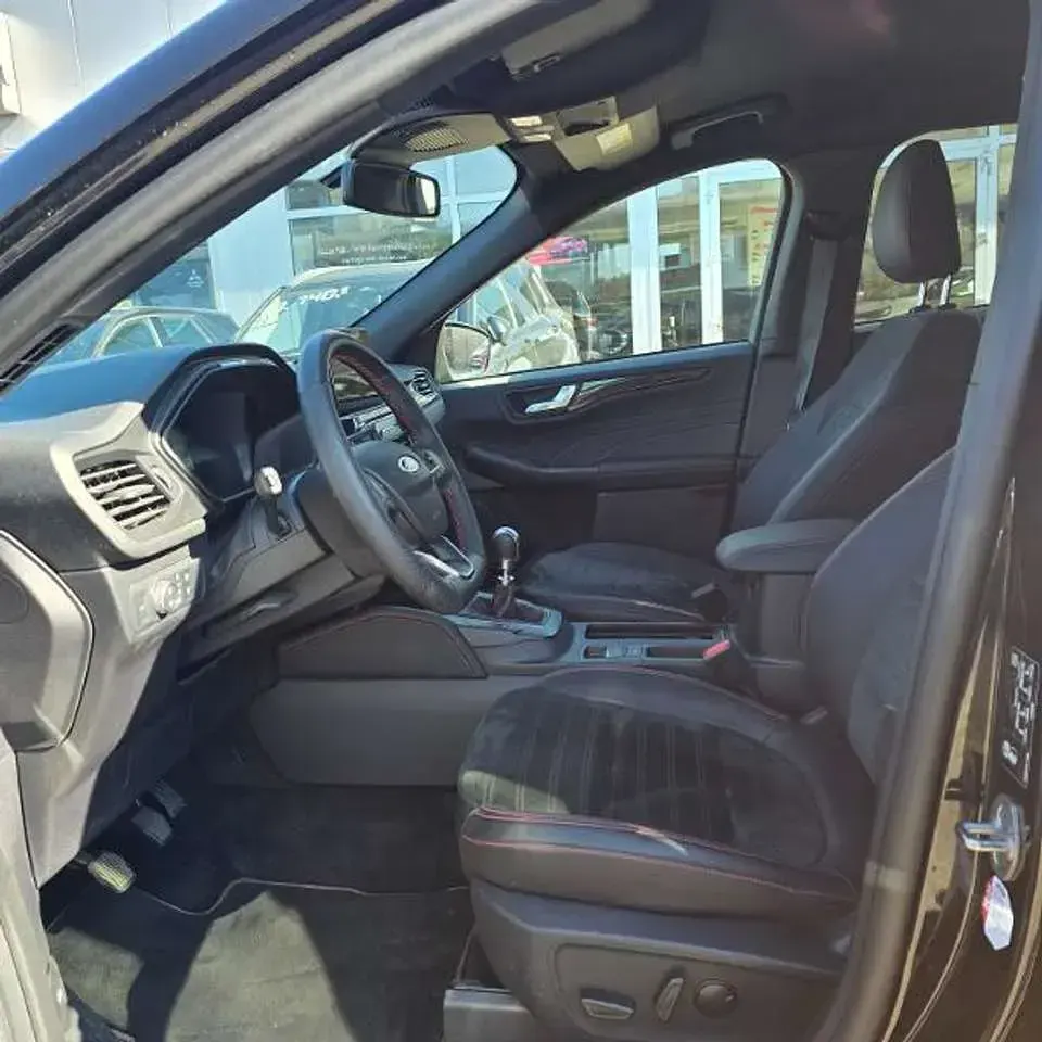 Gebraucht Ford Kuga ST 151 PS (111 kW) 2023 Other SUV