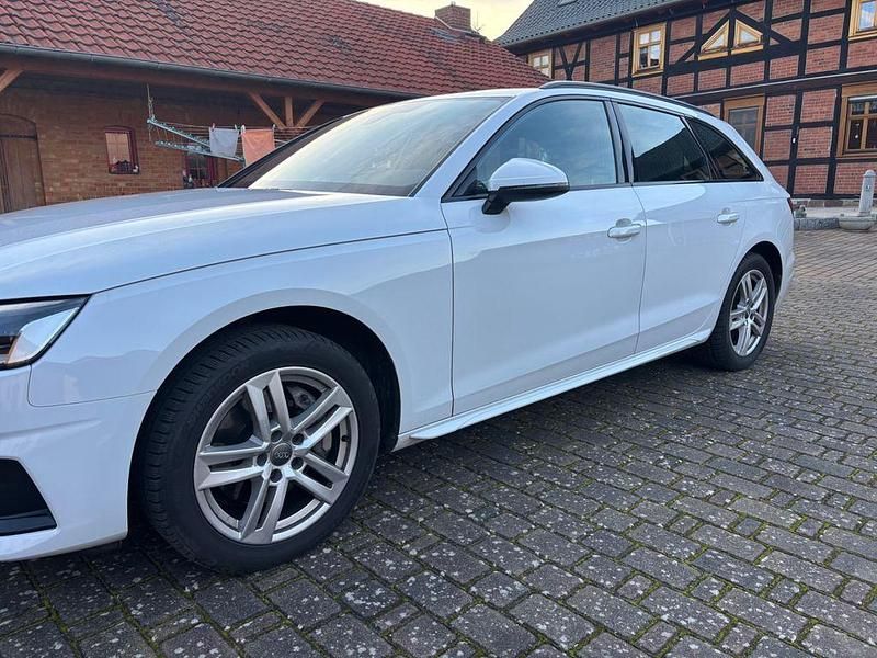Usata Audi A4 Advanced 190 CV (139 kW) 2020 Bianco Station wagon
