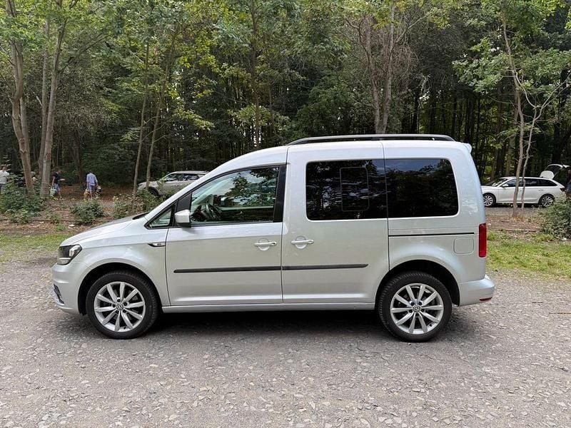 Silber Gebraucht 2019 VW Caddy Van / Kleinbus | 10.900 € (Fairer Preis) - Bild 1/4