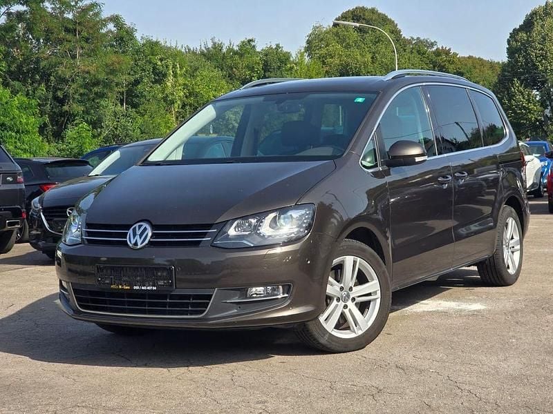 Schwarz Gebraucht 2017 VW Sharan Highline Van / Kleinbus | 22.990 € (Guter Preis) - Bild 1/4