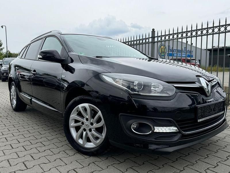 Gebraucht Renault Mégane III LIMITED 132 PS (97 kW) 2015 Limousine