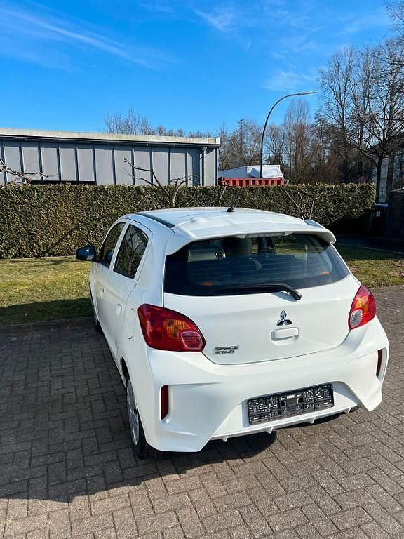Gebraucht Mitsubishi Space Star 71 PS (52 kW) 2024 Weiß Kleinwagen