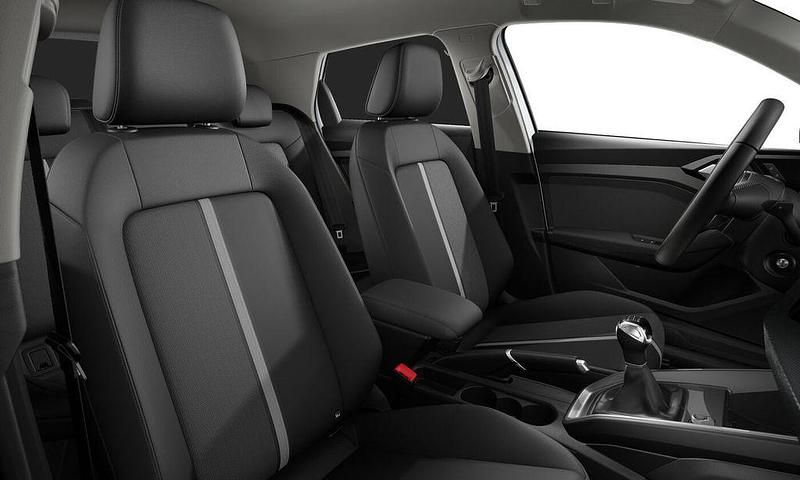 Gebraucht Audi A1 Basis 116 PS (85 kW) 2025 Gletscherweiß metallic SUV