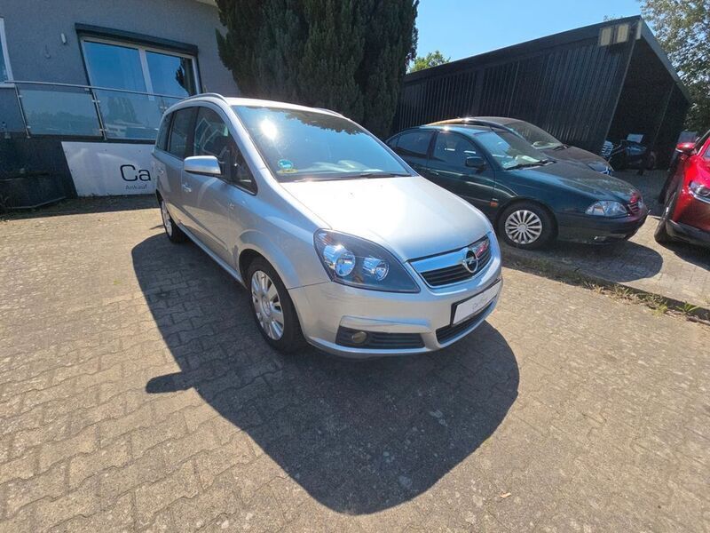 Silber Gebraucht 2007 Opel Zafira Catch Me Van / Kleinbus | 3.490 € (Etwas zu teuer) - Bild 1/4