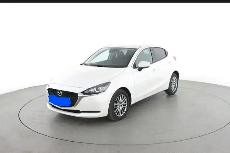 Gebraucht Mazda 2 90 PS (66 kW) 2021 Weiß Limousine