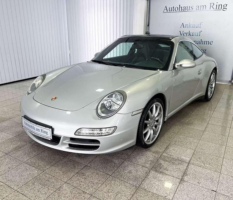 Gebraucht Porsche 911 325 PS (239 kW) 2009 Arktissilbermetallic Coupé