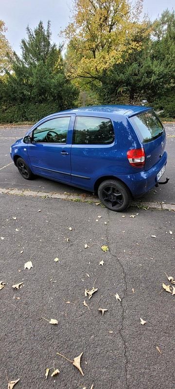 Blau Gebraucht 2005 VW Fox Kleinwagen | 999 € (Superpreis) - Bild 1/4