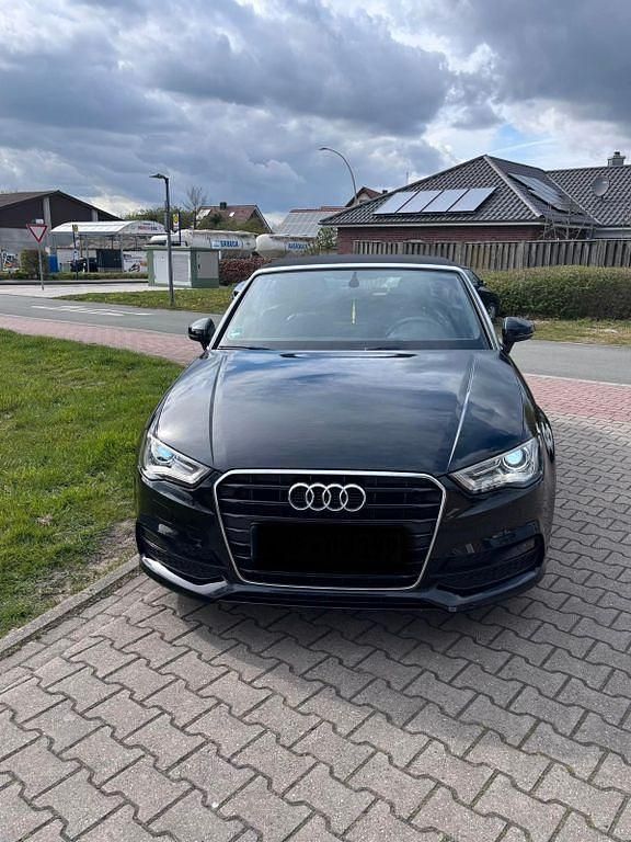 Gebraucht Audi A3 Cabriolet Comfort 125 PS (91 kW) 2016 Schwarz Cabrio