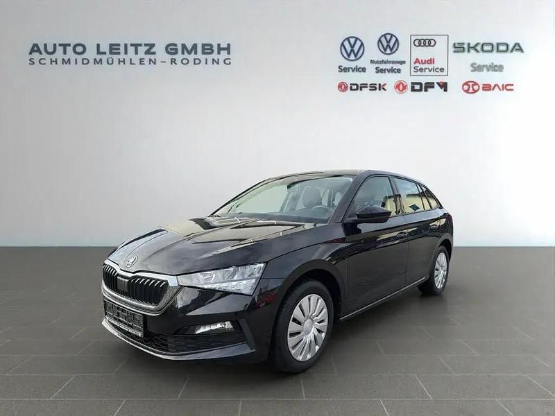 Schwarz Gebraucht 2020 Skoda Scala Cool Plus Kleinwagen | 16.740 € (Fairer Preis) - Bild 1/4