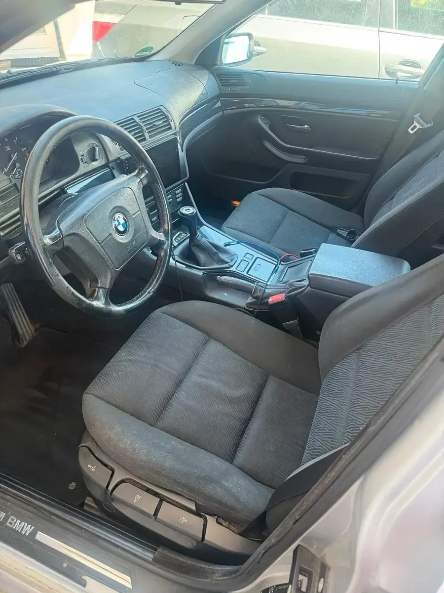 Gebraucht BMW 520 150 PS (110 kW) 2000 Silber Limousine