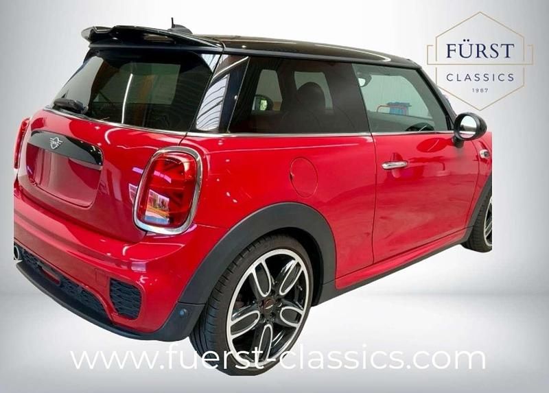 Chili (solar) red Gebraucht 2018 Mini John Cooper Works Kleinwagen | 17.900 € (Fairer Preis) - Bild 1/4
