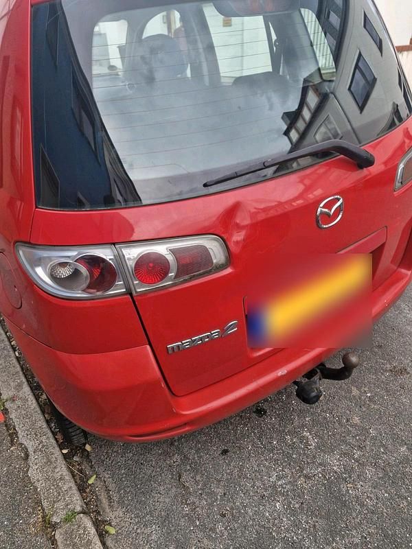 Usado Mazda 2 68 HP (50 kW) 2007 Vermelho Citadino