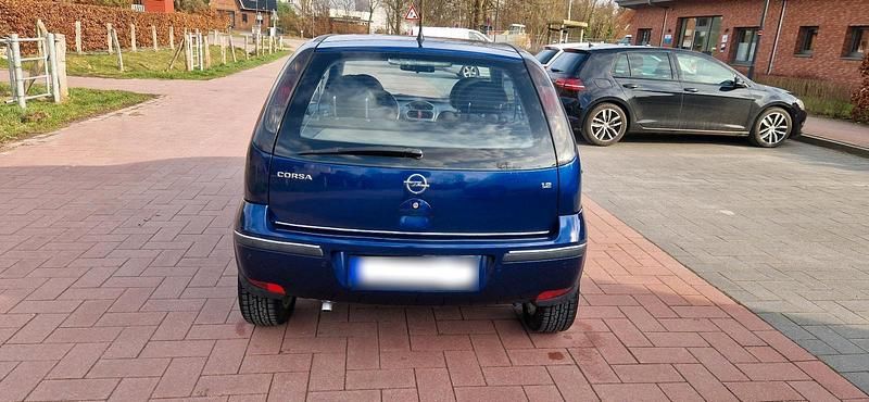 Usata Opel Corsa 75 CV (55 kW) 2004 Blu Utilitaria