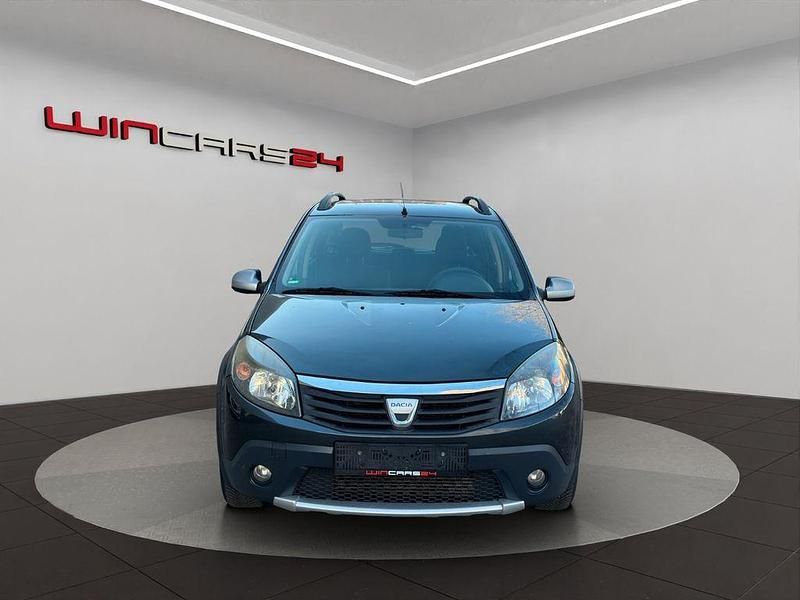 Gebraucht Dacia Sandero Stepway 68 PS (50 kW) 2010 Grau Limousine