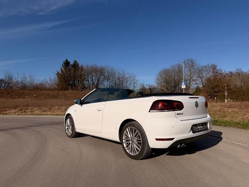 Gebraucht VW Golf Cabriolet 122 PS (89 kW) 2014 Weiß Cabrio
