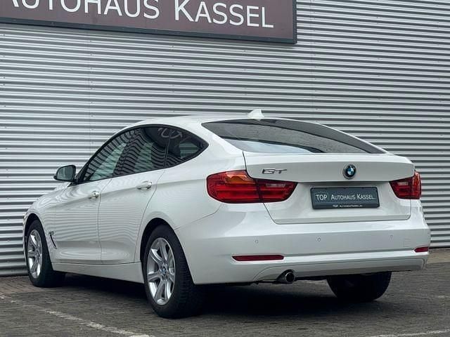 Gebraucht BMW 320 Gran Turismo Comfort Edition 184 PS (135 kW) 2013 Weiß Limousine