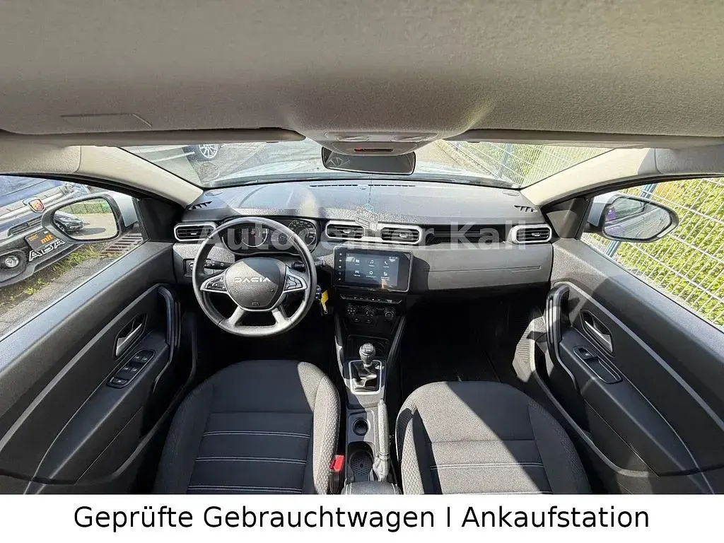 Gebraucht Dacia Duster Expression 131 PS (96 kW) 2023 Grau SUV