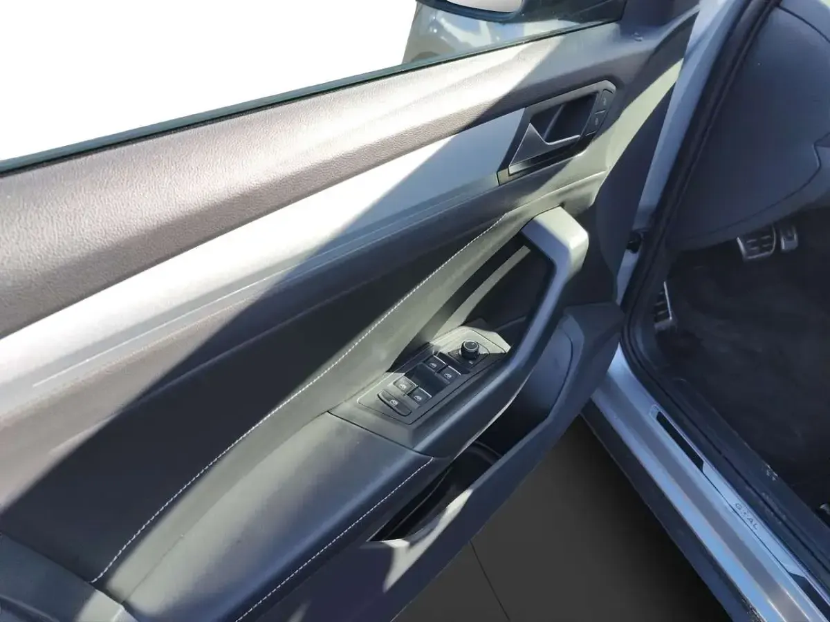 Gebraucht VW T-Roc Goal 150 PS (110 kW) 2025 Silber SUV
