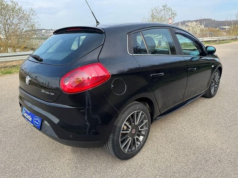 Gebraucht Fiat Bravo Dynamic 120 PS (88 kW) 2009 Schwarz Kleinwagen