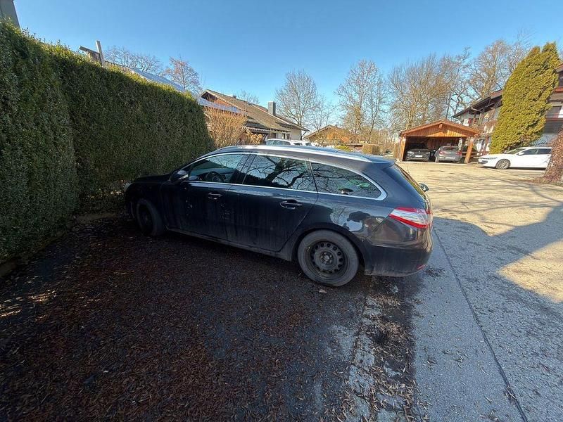 Gebraucht Peugeot 508 SW Active 156 PS (114 kW) 2011 Blau Kombi