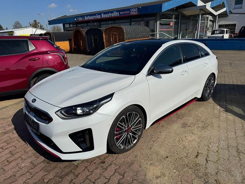 Gebraucht Kia ProCeed GT 204 PS (150 kW) 2020 Weiß Kombi