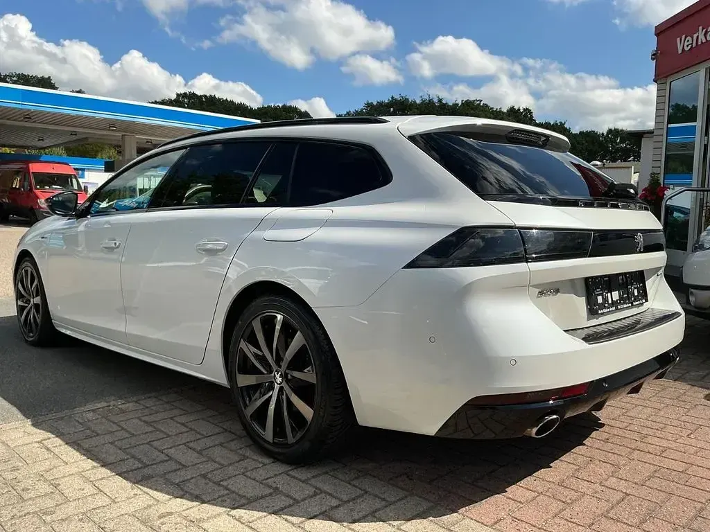 Gebraucht Peugeot 508 SW Allure 181 PS (133 kW) 2021 Weiß Kombi
