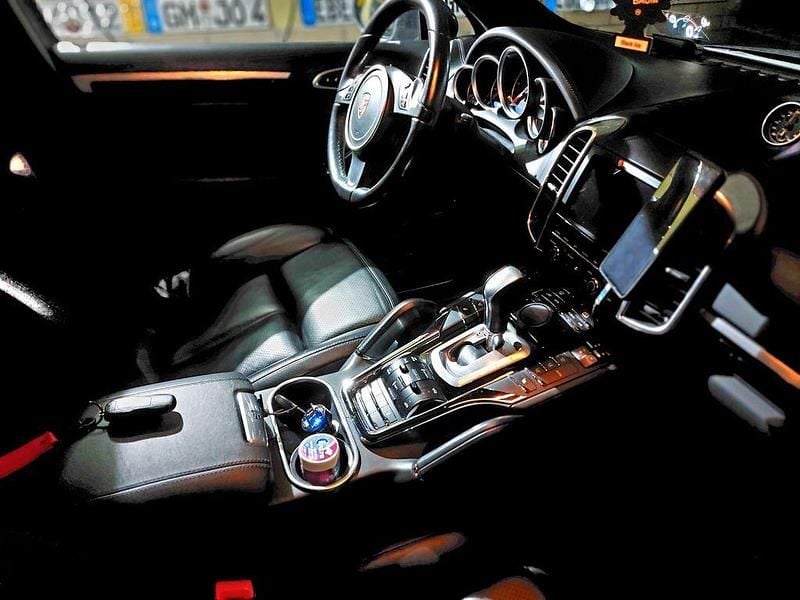 Gebraucht Porsche Cayenne 245 PS (180 kW) 2013 Blau SUV