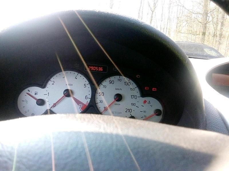 Gebraucht Peugeot 206 CC 110 PS (80 kW) 2004 Silber Cabrio