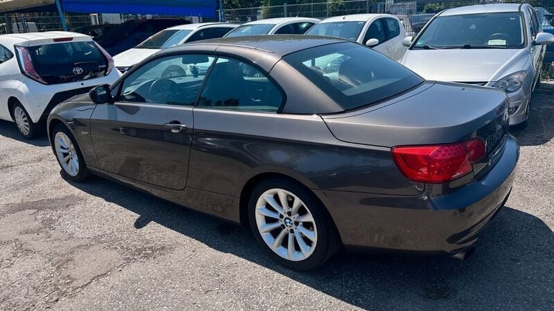 Gebraucht BMW 318 Cabriolet 143 PS (105 kW) 2012 Braun Cabrio