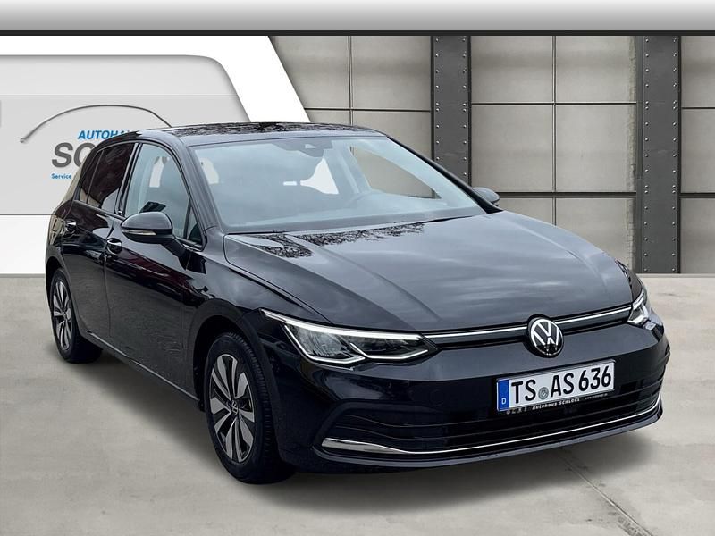 Gebraucht VW Golf VIII Move 150 PS (110 kW) 2023 Deep black perleffekt Limousine