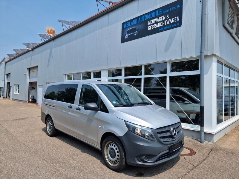 Silber Gebraucht 2019 Mercedes Vito Van / Kleinbus | 28.490 € (Guter Preis) - Bild 1/4