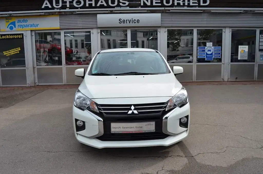Gebraucht Mitsubishi Space Star Select 71 PS (52 kW) 2023 Weiß Kleinwagen