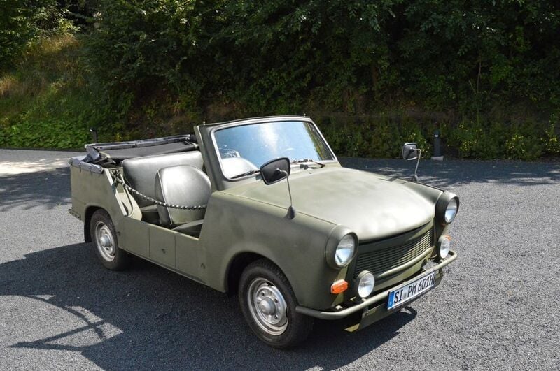 Grün Gebraucht 1977 Trabant 601 Cabrio | 14.000 € - Bild 1/4
