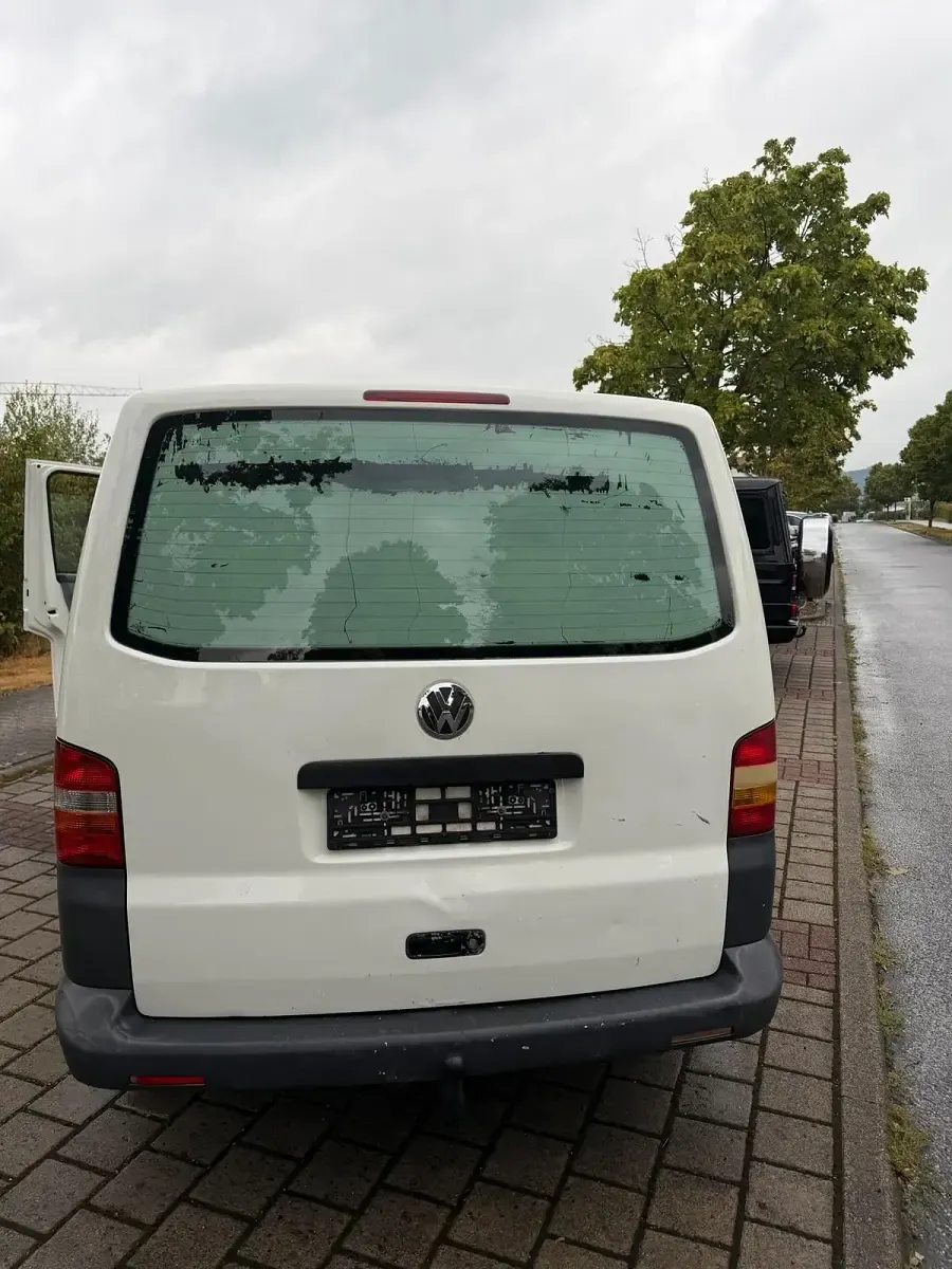 Gebraucht VW T5 105 PS (77 kW) 2005 Weiß Van