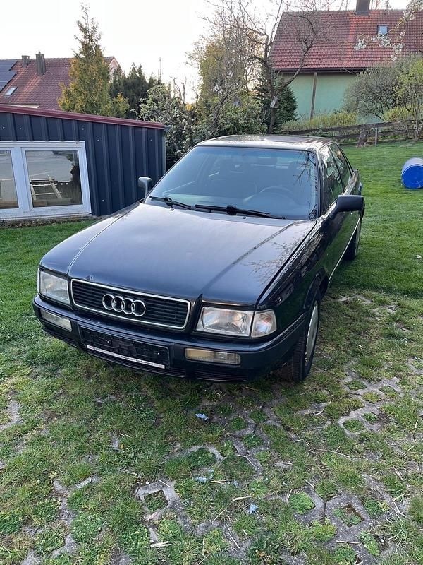 Second-hand Audi 80 90 CP (66 kW) 1992 Negru Berlinǎ