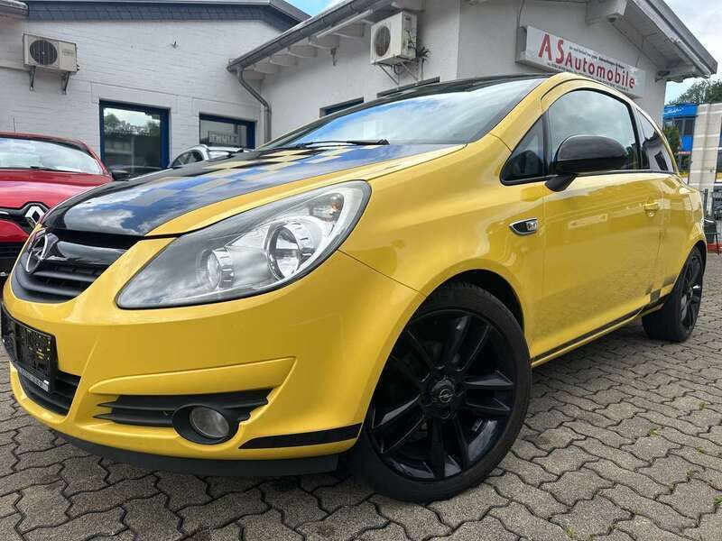 Beige Gebraucht 2010 Opel Corsa Kleinwagen | 3.599 € (Fairer Preis) - Bild 1/4