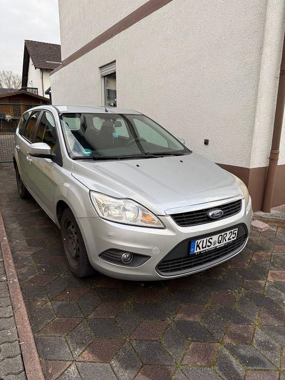 Gebraucht Ford Focus Ambiente 109 PS (80 kW) 2008 Grau Kombi