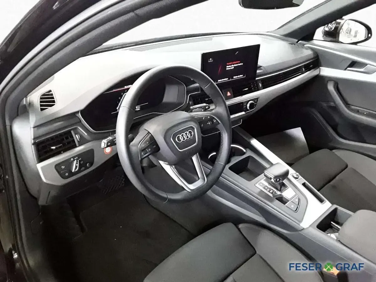 Gebraucht Audi A4 Ambiente 150 PS (110 kW) 2024 Mythosschwarz metallic Kombi
