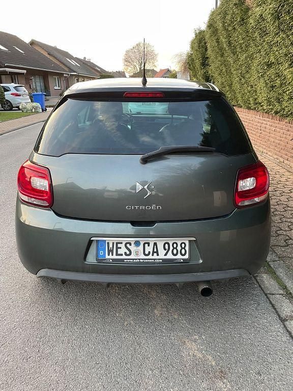Gebraucht Citroën DS3 So Chic 120 PS (88 kW) 2013 Grau Kleinwagen