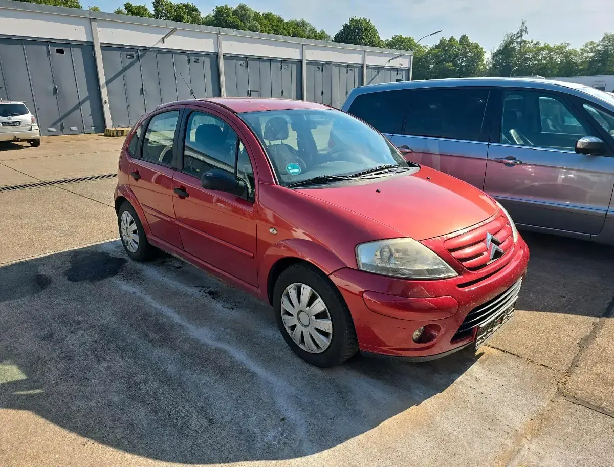 Gebraucht Citroën C3 74 PS (54 kW) 2007 Rot Kleinwagen