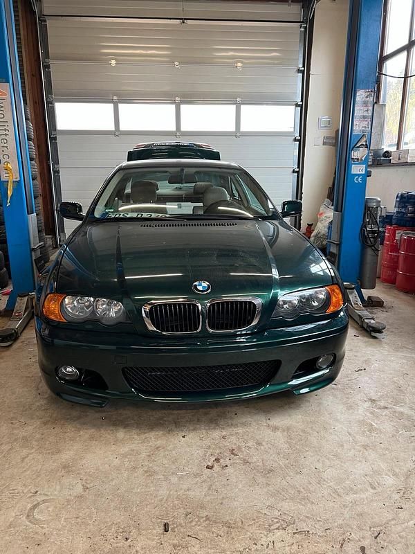 Gebraucht BMW 320 Sport Line 150 PS (110 kW) 1999 Grün Coupé