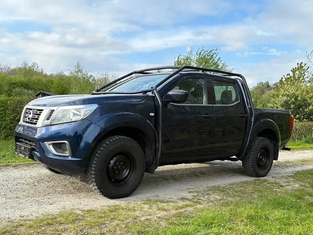 Gebraucht Nissan Navara Visia 163 PS (119 kW) 2018 Blau Pickup