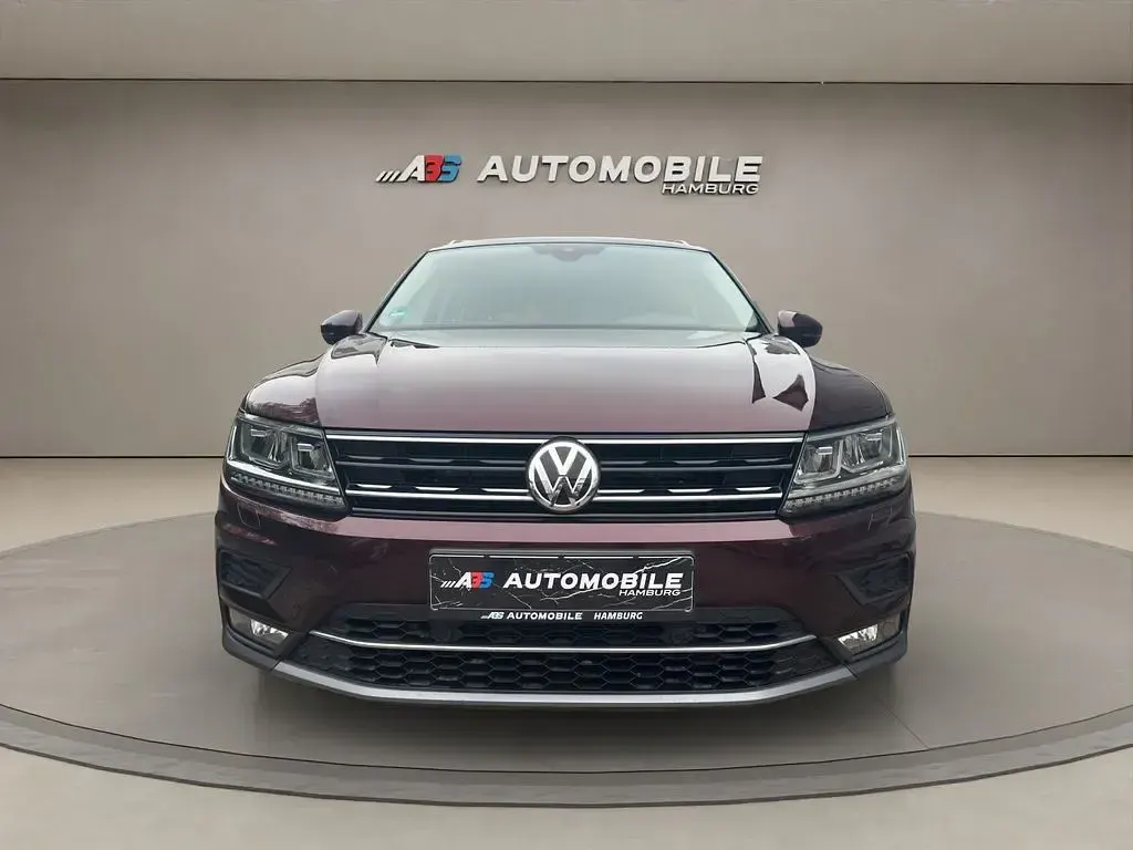 Gebraucht VW Tiguan Highline 150 PS (110 kW) 2018 Rot SUV