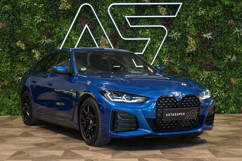 Blau Gebraucht 2022 BMW 430 M Sport Coupé | 39.000 € (Etwas zu teuer) - Bild 1/3