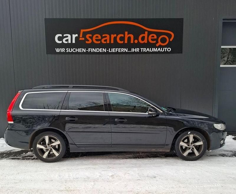 Schwarz Gebraucht 2015 Volvo V70 Kombi | 9.900 € (Fairer Preis) - Bild 1/4